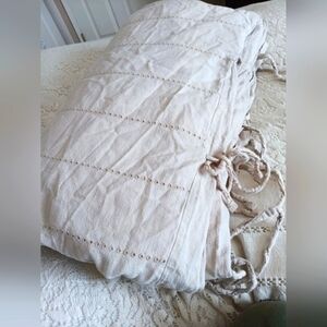 Laura Ashley duvet queen Beige cotton Eyelit 88x88